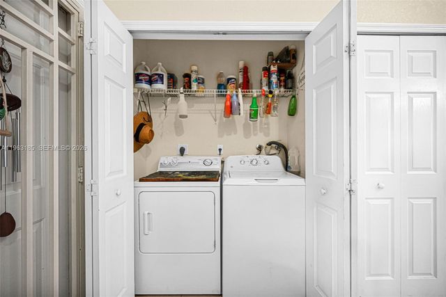 940 NE 13th Ave, Homestead, FL 33033