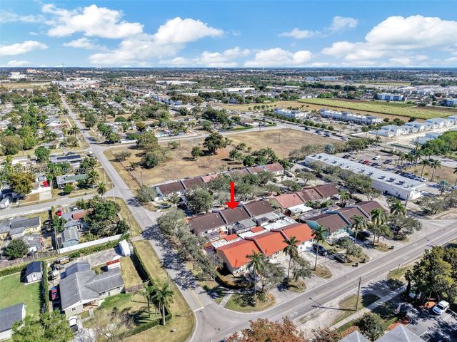 940 NE 13th Ave, Homestead, FL 33033