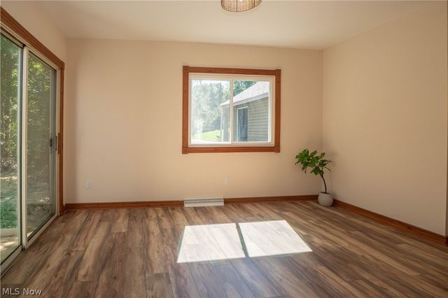 12800 Redwood Avenue NW, Uniontown, OH 44685