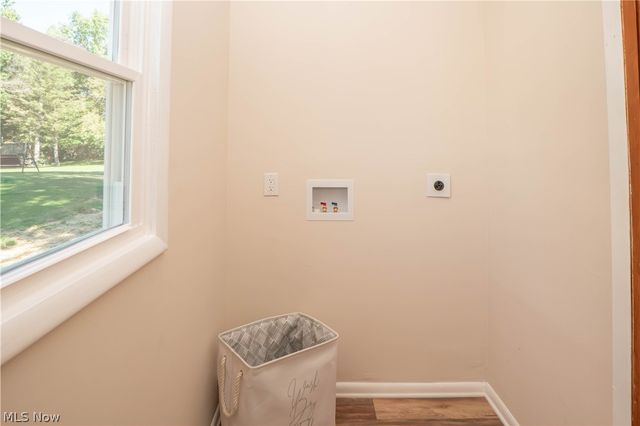 12800 Redwood Avenue NW, Uniontown, OH 44685