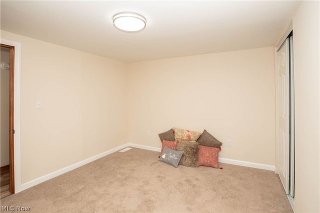 12800 Redwood Avenue NW, Uniontown, OH 44685