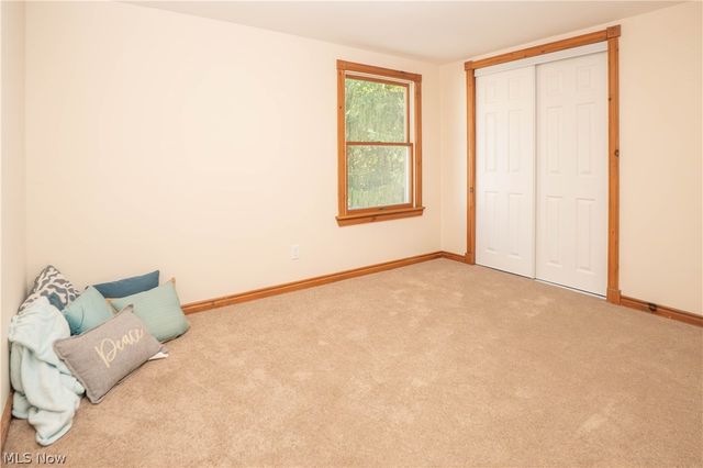 12800 Redwood Avenue NW, Uniontown, OH 44685