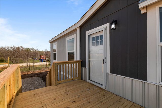 3888 Sandusky Road, Whitesboro, TX 76273