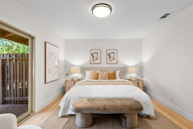 248 E Red Oak Drive A, Sunnyvale, CA 94086