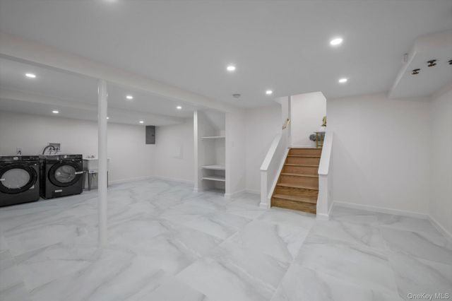 58 Briar Lane, Jericho, NY 11753