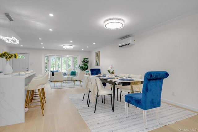 58 Briar Lane, Jericho, NY 11753