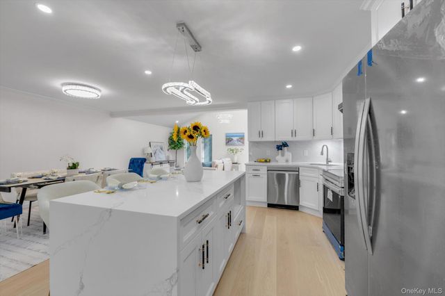 58 Briar Lane, Jericho, NY 11753