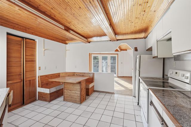 374 Sprout Brook Road, Garrison, NY 10524