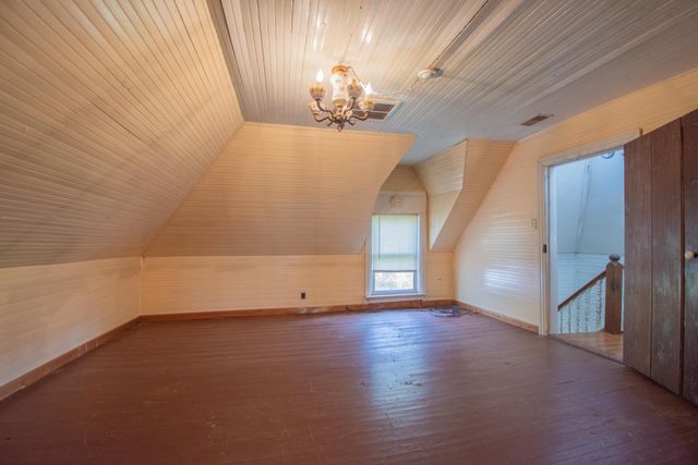 2979 Indian Creek Rd, Pulaski, TN 38478