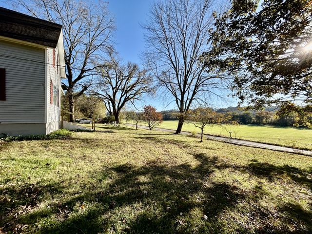 2979 Indian Creek Rd, Pulaski, TN 38478