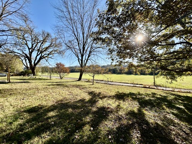 2979 Indian Creek Rd, Pulaski, TN 38478