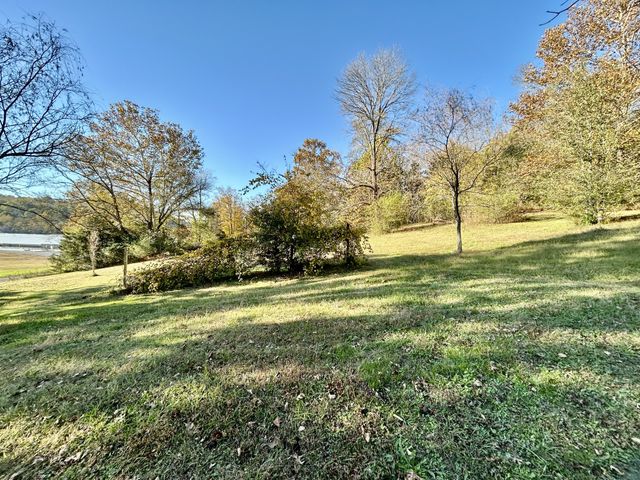 2979 Indian Creek Rd, Pulaski, TN 38478