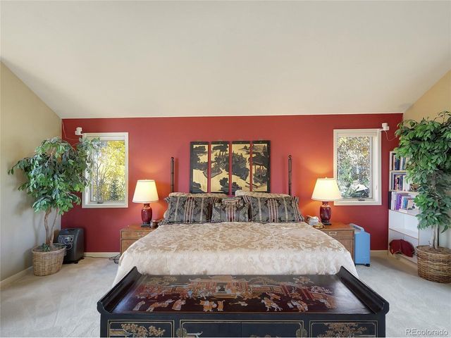 28 Sky Pilot Dr, Silverthorne, CO 80498