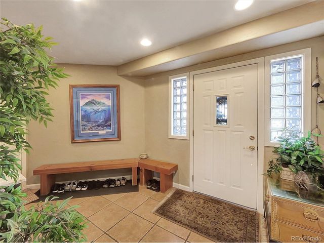 28 Sky Pilot Dr, Silverthorne, CO 80498