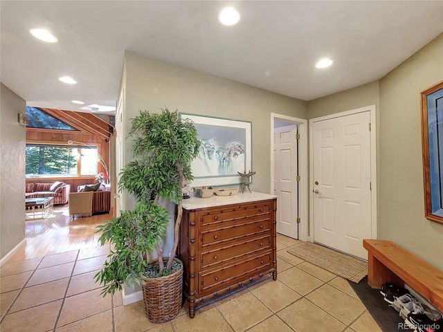 28 Sky Pilot Dr, Silverthorne, CO 80498