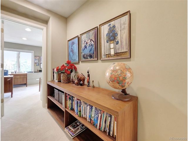 28 Sky Pilot Dr, Silverthorne, CO 80498