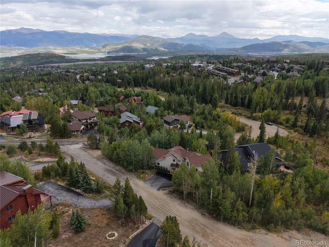 28 Sky Pilot Dr, Silverthorne, CO 80498