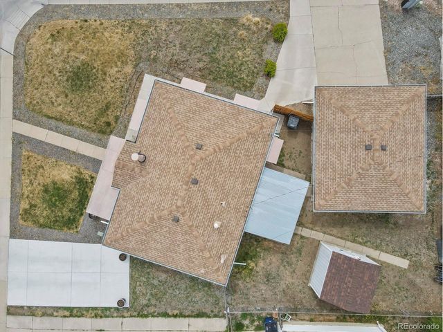 7201 Avrum Dr, Denver, CO 80221