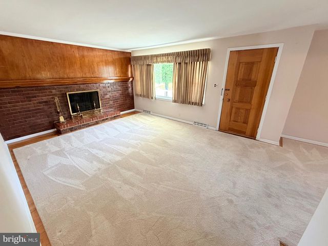 422 CHALFONTE DR, Baltimore, MD 21228