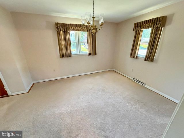 422 CHALFONTE DR, Baltimore, MD 21228