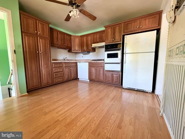 422 CHALFONTE DR, Baltimore, MD 21228