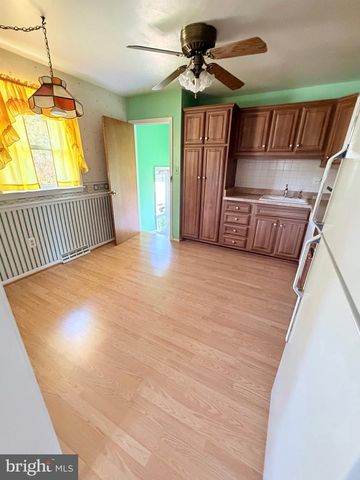 422 CHALFONTE DR, Baltimore, MD 21228