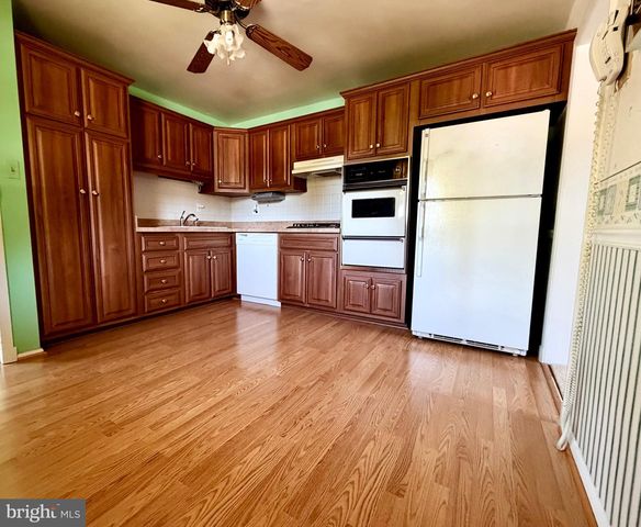 422 CHALFONTE DR, Baltimore, MD 21228