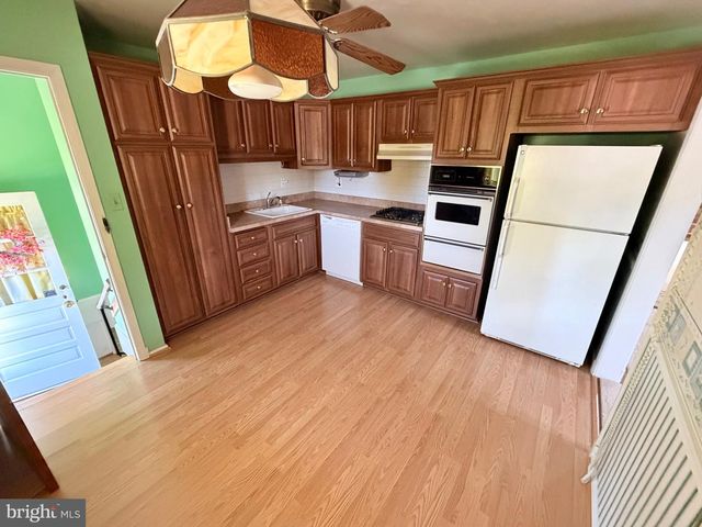 422 CHALFONTE DR, Baltimore, MD 21228