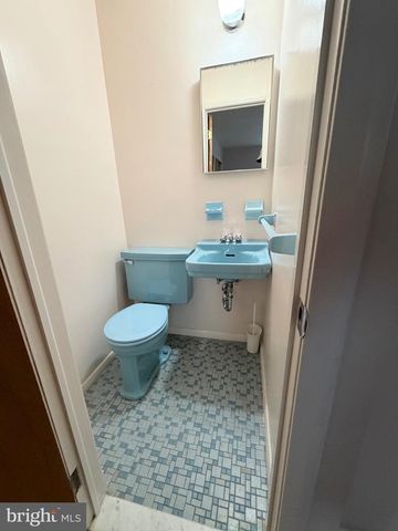 422 CHALFONTE DR, Baltimore, MD 21228
