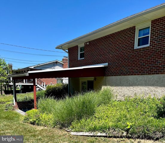 422 CHALFONTE DR, Baltimore, MD 21228
