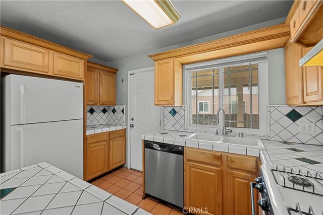 34947 Avenue C, Yucaipa, CA 92399
