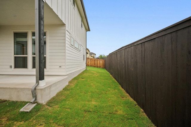 1808 Halas ST, Austin, TX 78652
