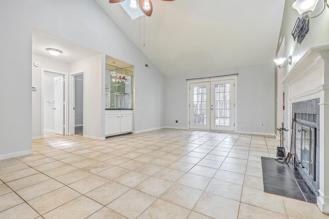 1126 Snap Dragon Court, Mount Pleasant, SC 29464