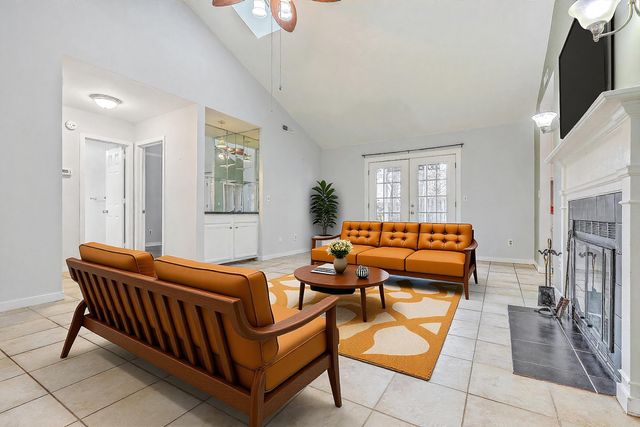 1126 Snap Dragon Court, Mount Pleasant, SC 29464