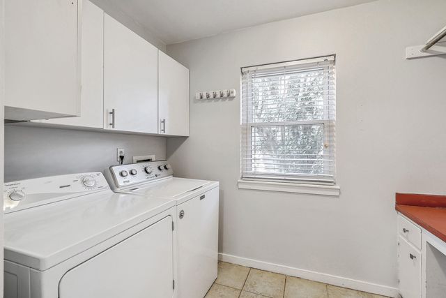 1126 Snap Dragon Court, Mount Pleasant, SC 29464