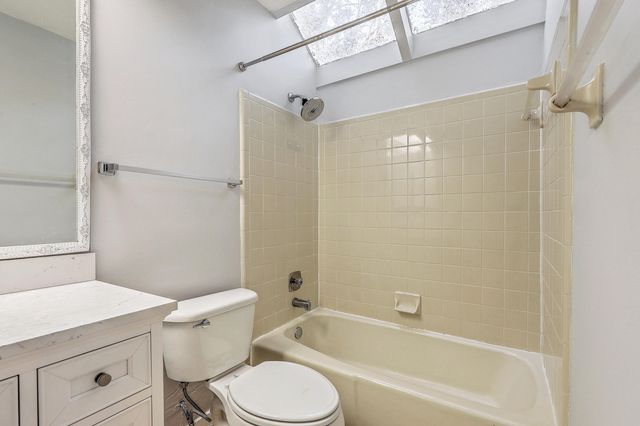 1126 Snap Dragon Court, Mount Pleasant, SC 29464