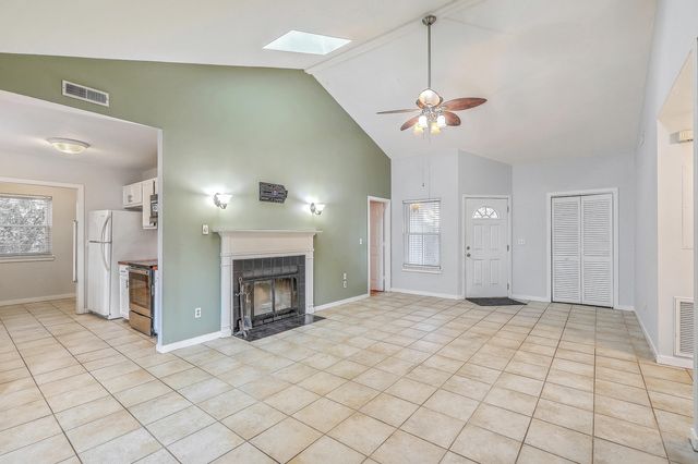 1126 Snap Dragon Court, Mount Pleasant, SC 29464