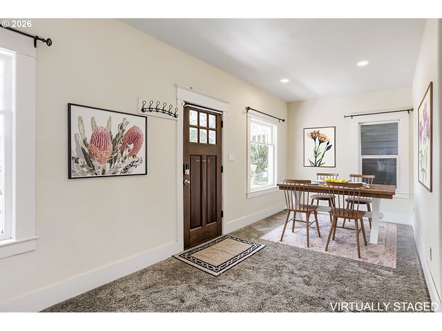 2526 E 34TH St, Vancouver, WA 98663