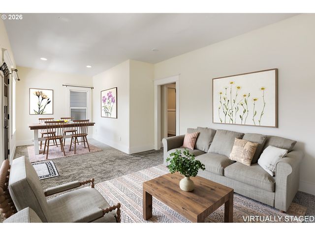 2526 E 34TH St, Vancouver, WA 98663