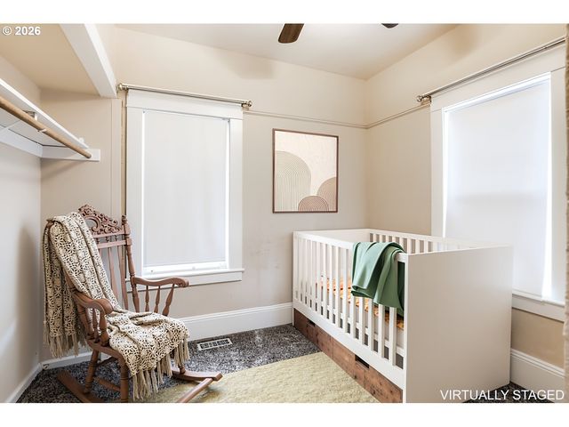 2526 E 34TH St, Vancouver, WA 98663