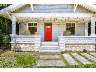2526 E 34TH St, Vancouver, WA 98663