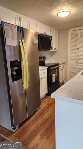 1336 Fairridge Circle SW, Marietta, GA 30008