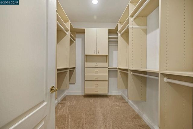 7830 Medinah Ct, Pleasanton, CA 94588