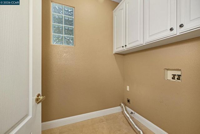 7830 Medinah Ct, Pleasanton, CA 94588