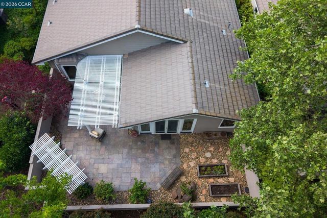 7830 Medinah Ct, Pleasanton, CA 94588