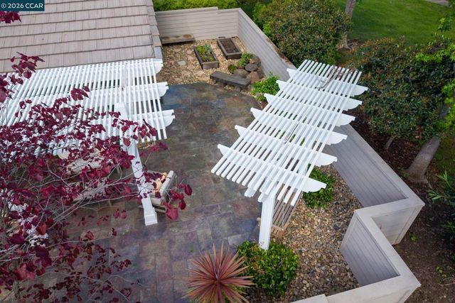 7830 Medinah Ct, Pleasanton, CA 94588