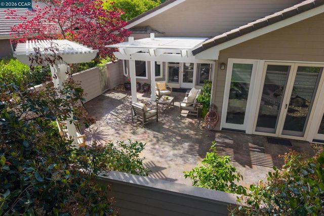 7830 Medinah Ct, Pleasanton, CA 94588