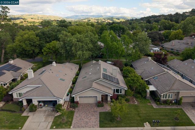 7830 Medinah Ct, Pleasanton, CA 94588