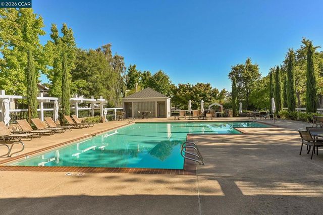 7830 Medinah Ct, Pleasanton, CA 94588