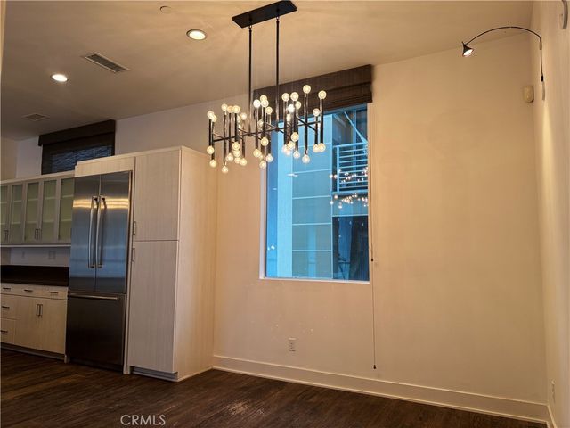 2205 Tom Mix, Los Angeles, CA 90026